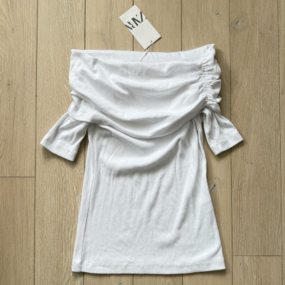 NWT Zara Off the Shoulder Ribbed Top in White Women’s Size Medium